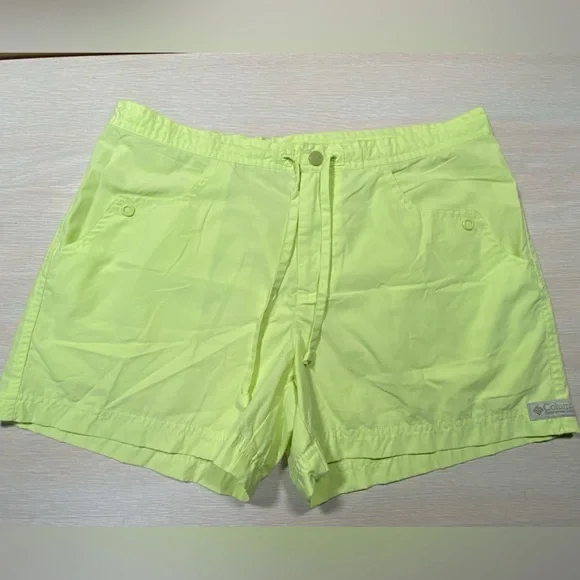 Columbia Women’s Yellow Snap Drawstring No Net Shorts PM - Picture 2 of 10